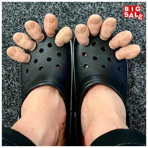 Funny big toes charms parodia - big,